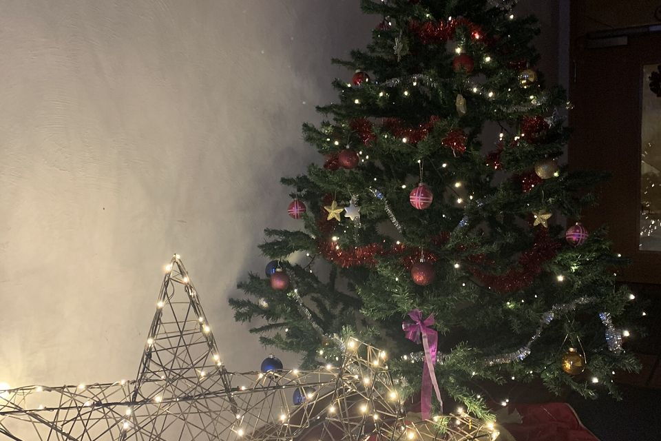 Weihnachtlicher Ausklang in Klasse 5